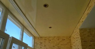 Натяжной потолок на балкон Ломоносов, цена 6254 руб.